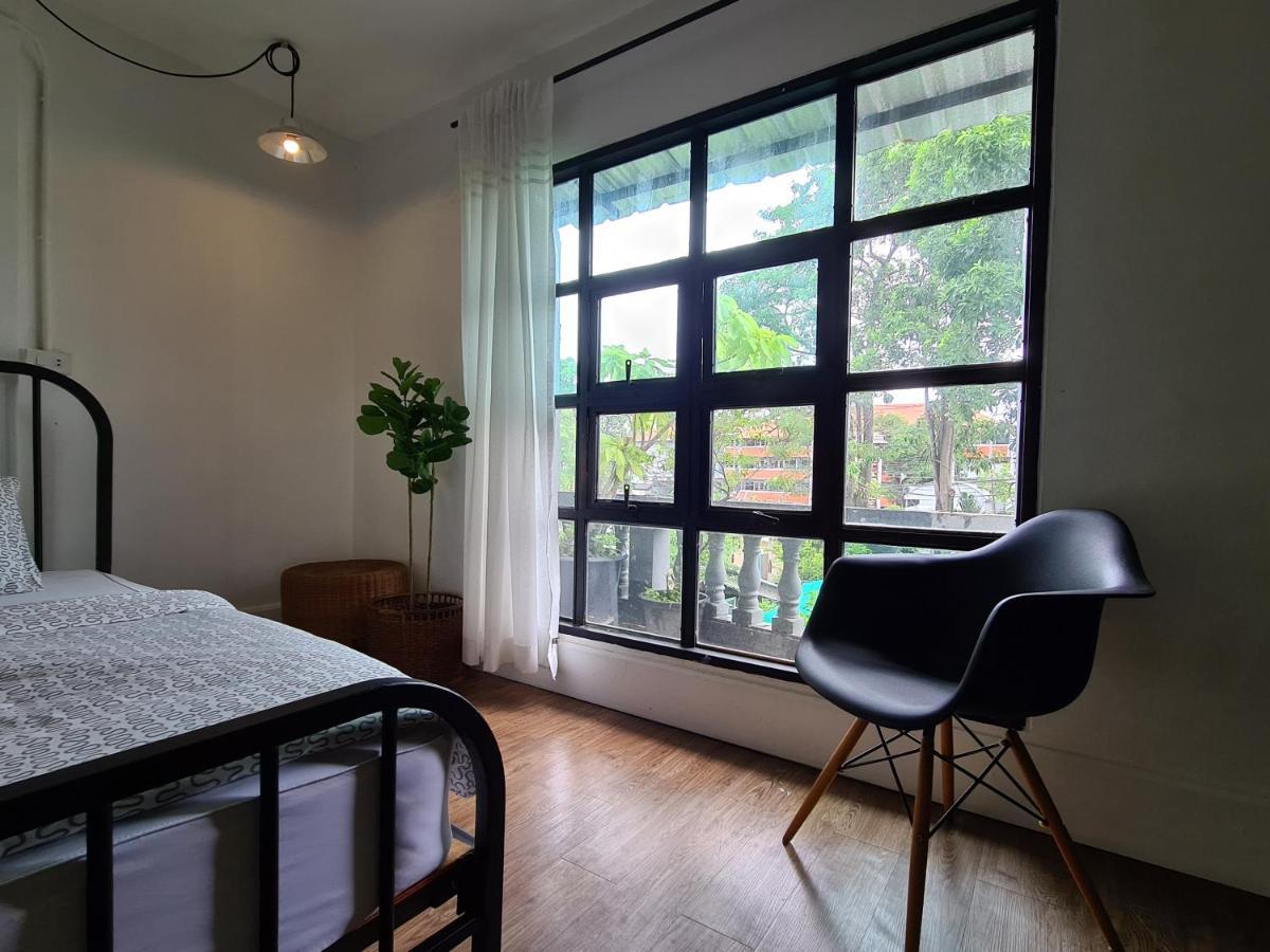 Hand Hotel Bang Saen Exterior photo